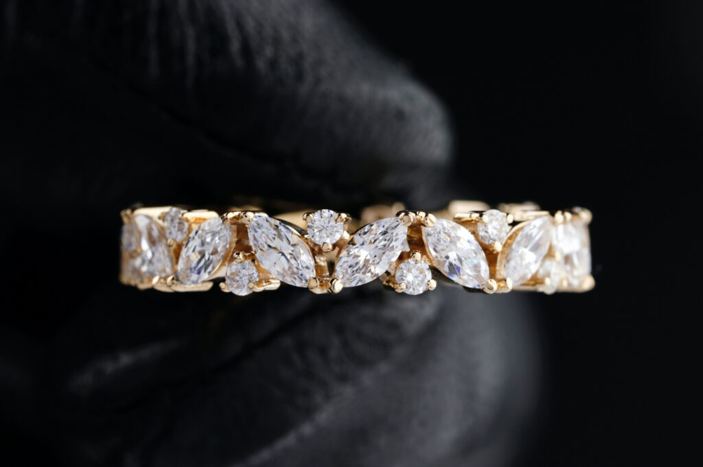 Dalle origini del gioiello, cosa influenza il prezzo dei diamanti al carato