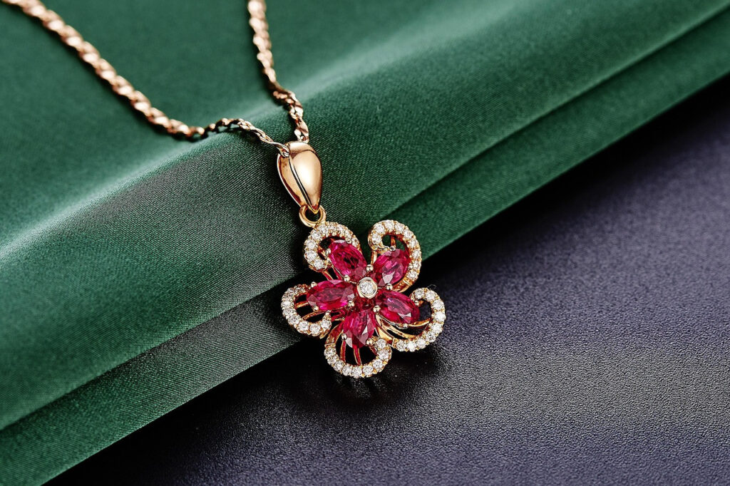 Vendere gioielli usati: i ricordi che diventano risorse